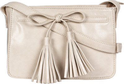 

BERYPECKERS Sling Bag(Beige)