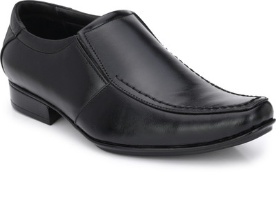 

PARA VOCE Comfortable Stylish Slip On For Men(Black