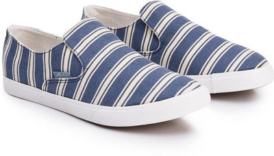 

Carlton London Mr.CL Mr. CL Canvas Shoes For Men(Blue