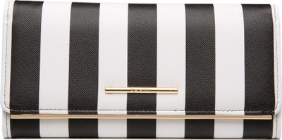 

Diana Korr Casual Multicolor Clutch