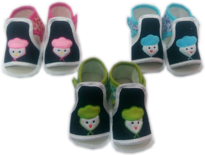 

Squnibee Booties(Toe to Heel Length - 12 cm Multicolor)