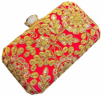 

Craftbazaar Party Red Clutch