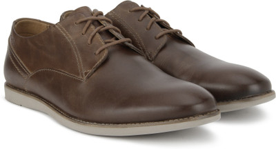 

Clarks Franson Plain Tan Leather Corporate Casual For Men(Brown