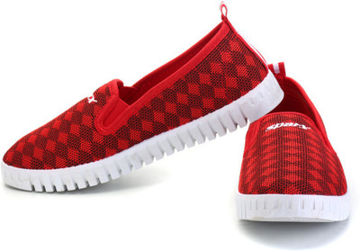 

Sparx SD0095LRDWH Slip On Sneakers For Women(Red, Red::white