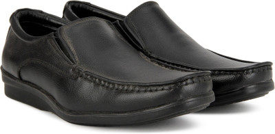 

Bata SCALE Slip On For Men(Black