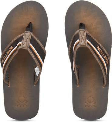

United Colors of Benetton Flip Flops, 902