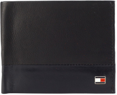 

Tommy Hilfiger Men Black Genuine Leather Wallet(4 Card Slots)