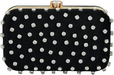 

Tooba Handicraft Party Black Clutch