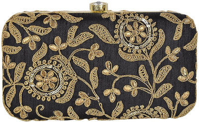 

Tooba Handicraft Party Black Clutch