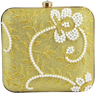 

Tooba Handicraft Party Gold Clutch