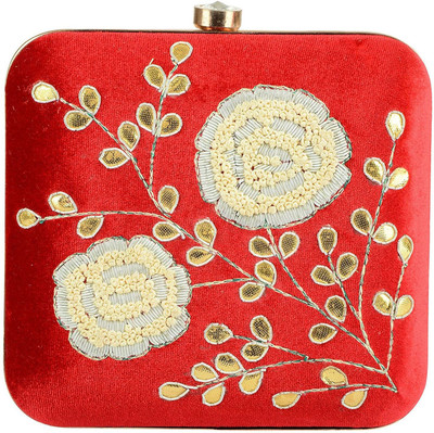 

Tooba Handicraft Party Red Clutch