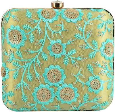 

Tooba Handicraft Party Green Clutch