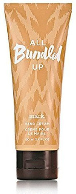

All Bundled Up Mark. By Avon Limited Edition Hand Cream(100 ml)
