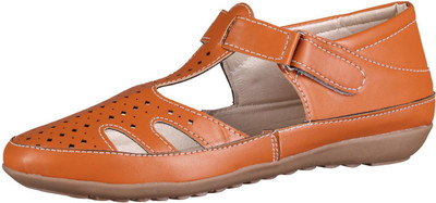 

Footshez Women TAN Casual