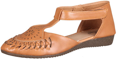 

Footshez Women TAN Casual