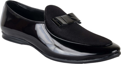 

AAIKEN Everest Loafers Casuals For Men(Black, 01;black