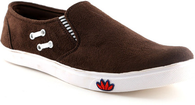 

Alec Tyrus SEPATU Casuals For Men(Brown