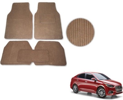 MOCKHE Fabric Standard Mat For  Hyundai Verna(Beige)