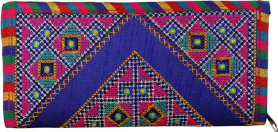 

Craft Trade Casual Blue Clutch