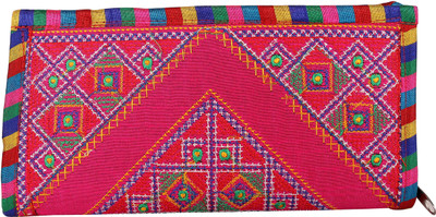 

Craft Trade Casual Pink Clutch