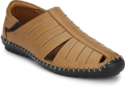 

Knoos Men Beige Sandals