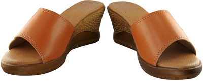 

Rare Women Tan Wedges