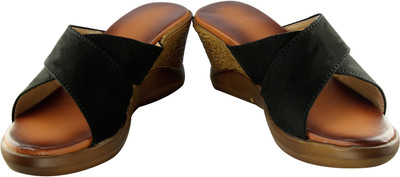 

Rare Women Black Wedges