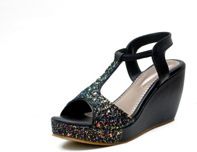 

GetStronger Women Black Wedges