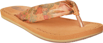 

Digni Women Brown Flats