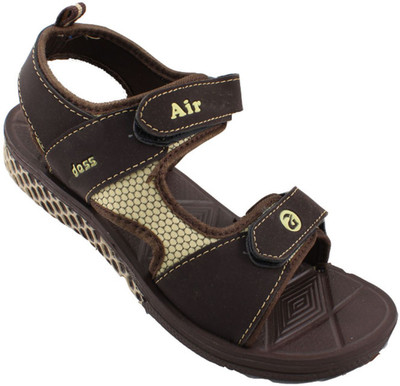 

Claptrap Men Brown Casual