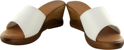 

Rare Women White Wedges