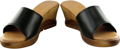 

Rare Women Black Wedges