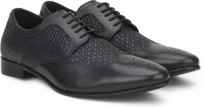 

Hush Puppies By Bata SWANKY DERBy Lace Up For Men(Black, Blue