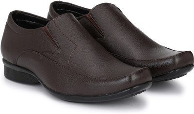 

Restinfoot Slip On For Men(Brown