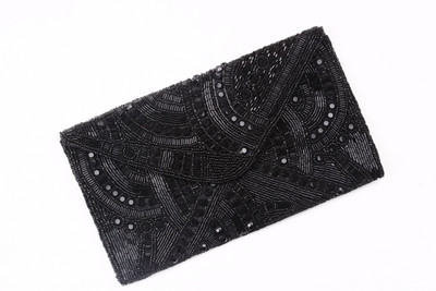 

Amolika Casual Black Clutch