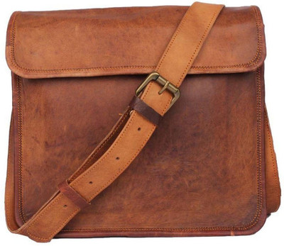 

SR MART Messenger Bag(Brown)
