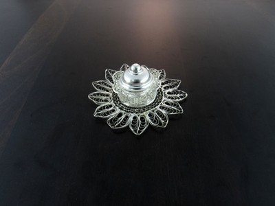 

GoldGiftIdeas Flower Shape Kankavati With Lid, Pooja Items for Home, Silver Plated(Silver)