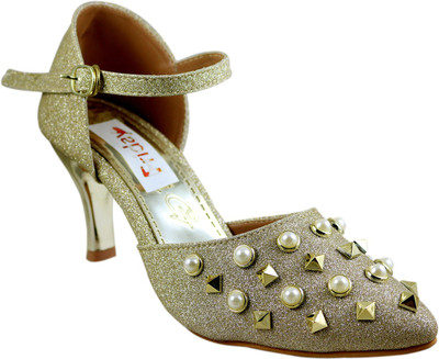 

Friday Women Gold Heels