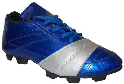 

Ovolo Port-nitroblue Football Shoes For Men(Blue
