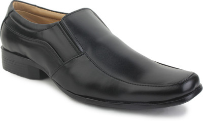 

Vilax Slip On For Men(Black