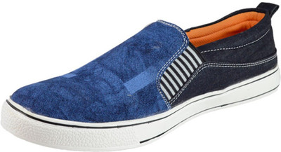 

MarcoUno BLUE COLOUR CASUAL SHOES Loafers For Men(Blue
