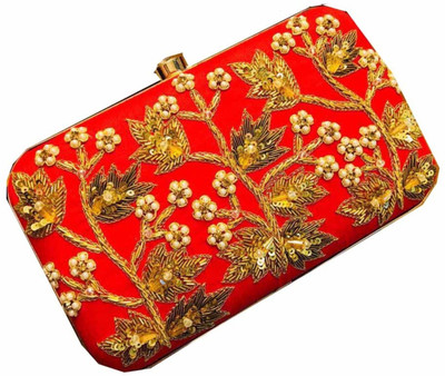 

Craftbazaar Party Red Clutch