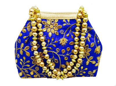 

Craftbazaar Party Red Clutch