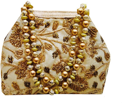 

Craftbazaar Party Grey Clutch