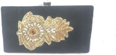 

Scriptures India Casual Green Clutch