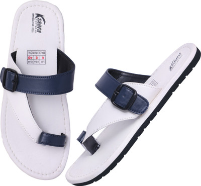

Kzaara Men White Flats