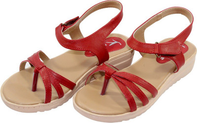 

krislee Women Red Flats