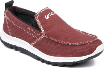 

Asian Casuals For Men(Maroon, Maroon