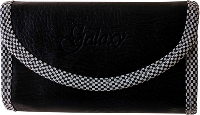 

Heels & Handles Casual Black Clutch
