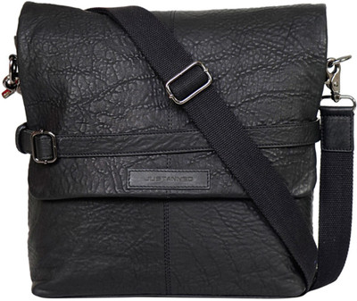 

Justanned Messenger Bag(Black)